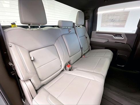 New 2026 GMC Sierra 3500 SLT image 10