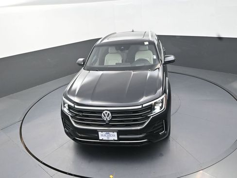 New 2026 Volkswagen Atlas Cross Sport SEL Premium R-Line AWD/4WD image 14