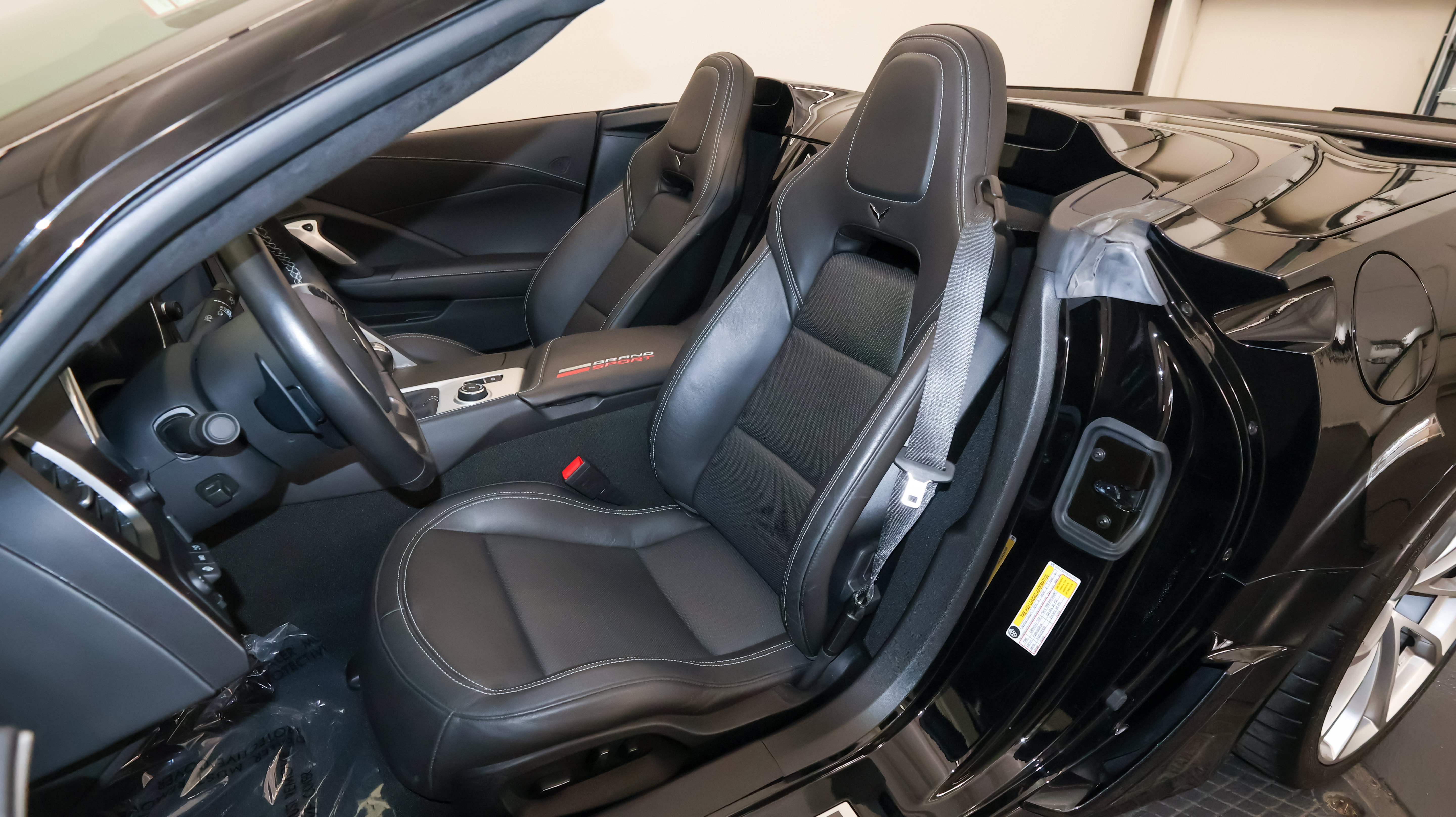 Used 2019 Chevrolet Corvette Grand Sport RWD image 14