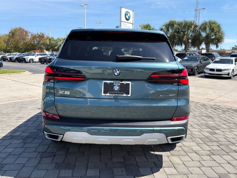 New 2026 BMW X5 xDrive40i w/ Climate Comfort Package image 11