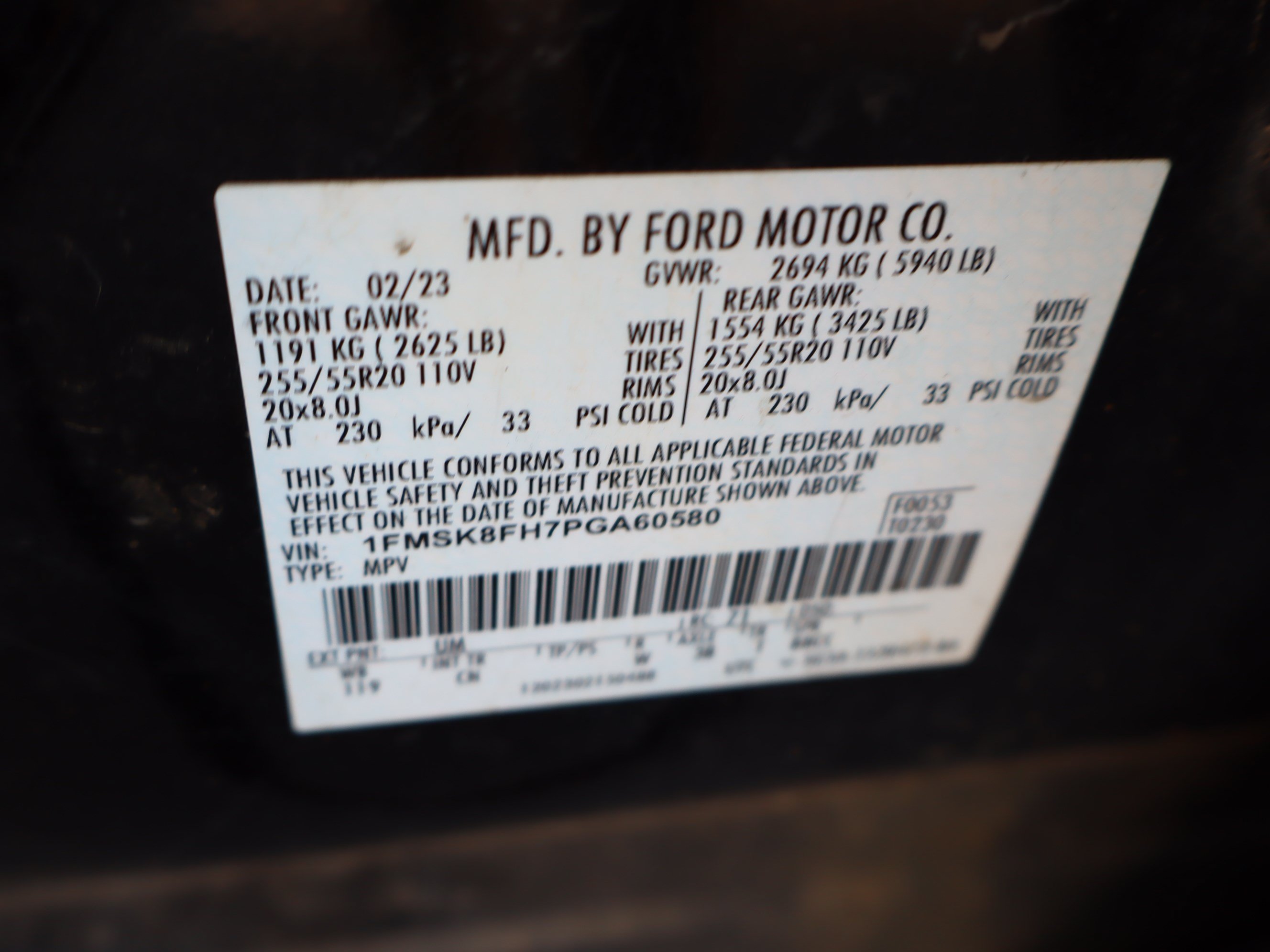 Used 2023 Ford Explorer Limited AWD/4WD image 23