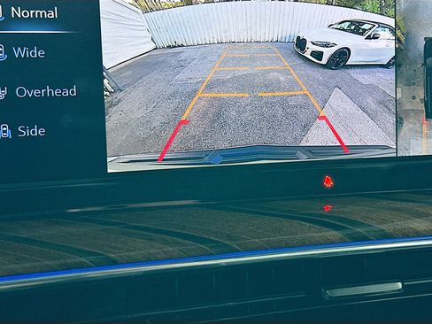 Used 2023 Cadillac Escalade Sport Platinum w/ Heavy-Duty Trailer Package image 14