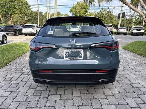 Used 2024 Honda HR-V LX image 34