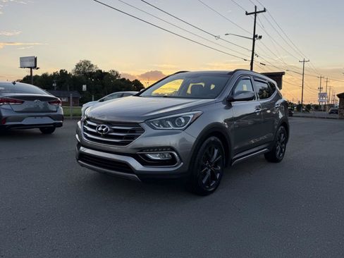 Used 2017 Hyundai Santa Fe Sport AWD/4WD image 3