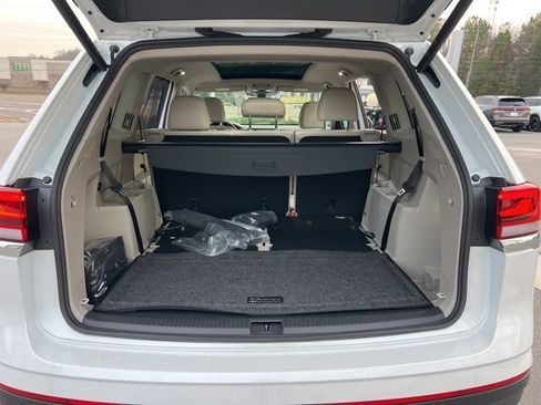 New 2026 Volkswagen Atlas SE image 26