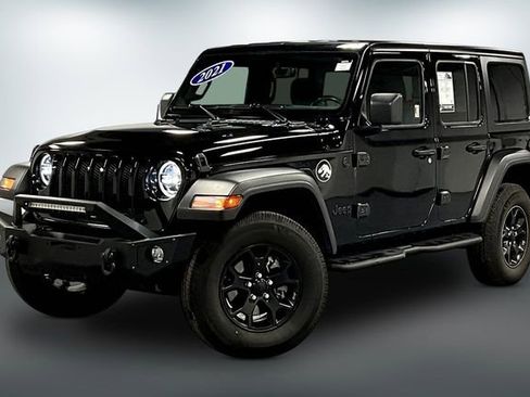 Used 2021 Jeep Wrangler Unlimited Sport AWD/4WD image 3