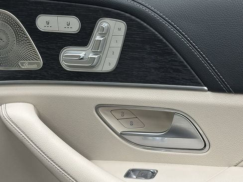 Certified 2025 Mercedes-Benz GLE 350 4MATIC w/ AMG Line Exterior image 17