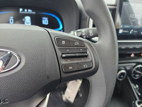 Used 2026 Hyundai Venue SE image 28