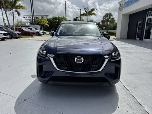 Used 2025 MAZDA CX-90 Plug-In Hybrid w/ Preferred AWD/4WD image 8