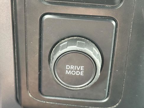 Used 2023 Ford F150 XLT image 22