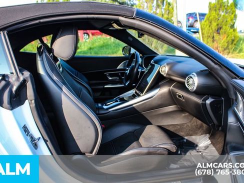 Used 2022 Mercedes-Benz SL 55 AMG 4MATIC image 21