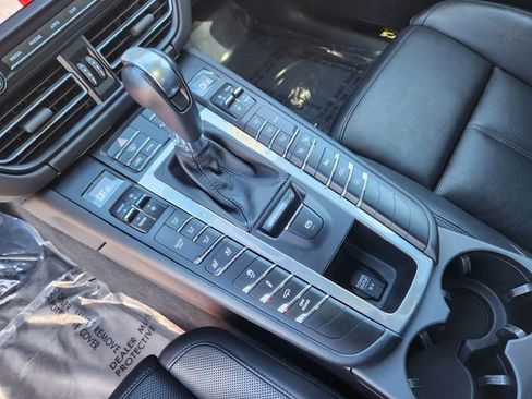 Used 2021 Porsche Macan GTS image 28