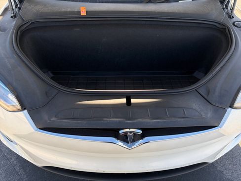 Used 2019 Tesla Model X Long Range AWD/4WD image 21