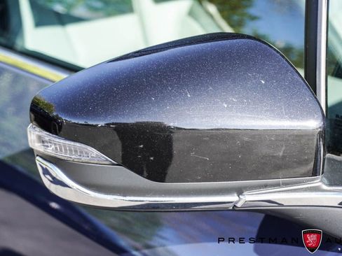 Used 2025 Subaru Outback Limited AWD/4WD image 14