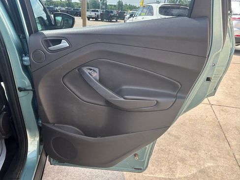 Used 2013 Ford Escape Titanium w/ Parking Technology Pkg AWD/4WD image 15