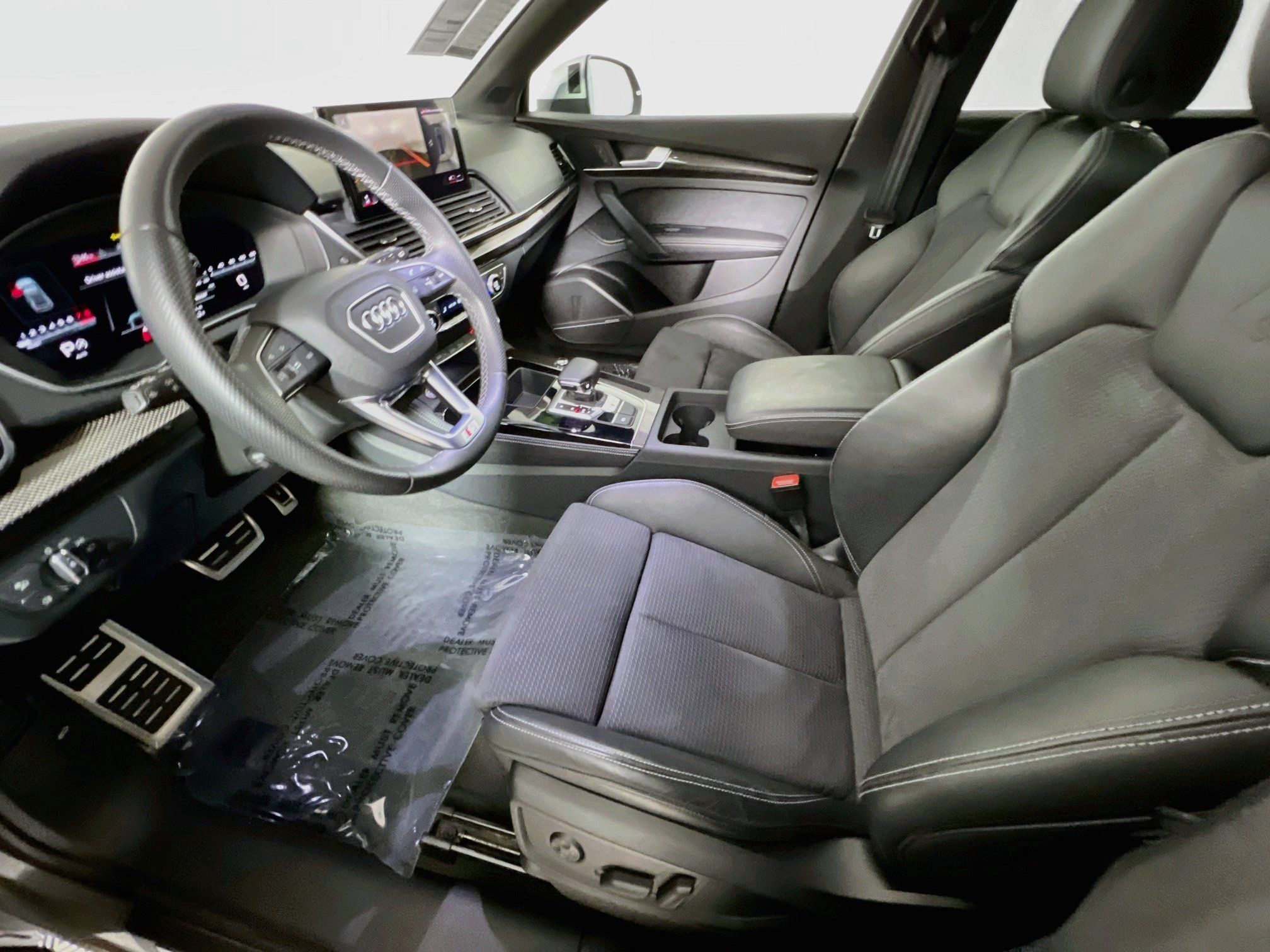 Used 2023 Audi SQ5 Premium Plus AWD/4WD image 14