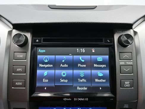 Used 2018 Toyota Tundra Limited image 17