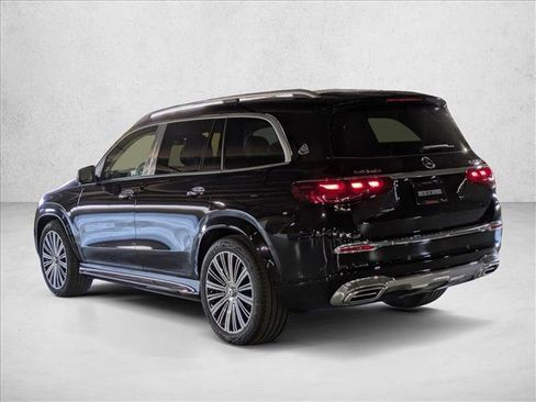 New 2026 Mercedes-Benz Maybach GLS 600 4MATIC image 9