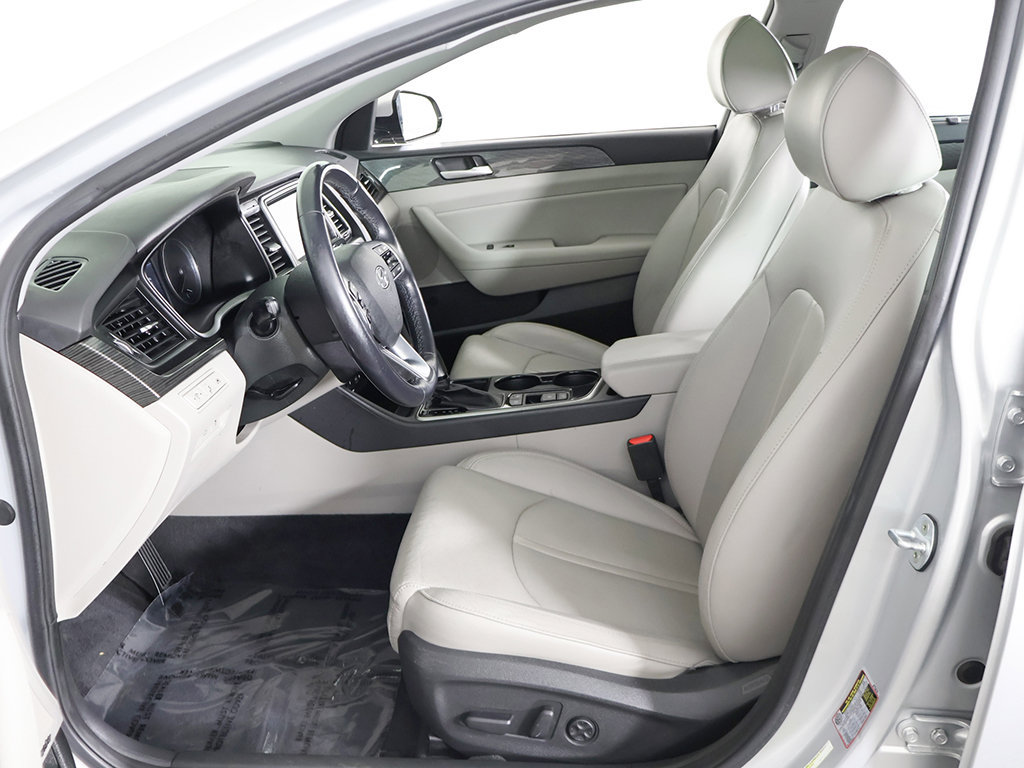Used 2019 Hyundai Sonata Limited w/ Ultimate Package 04 FWD image 34