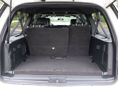 Used 2017 Ford Expedition EL Limited AWD/4WD image 14