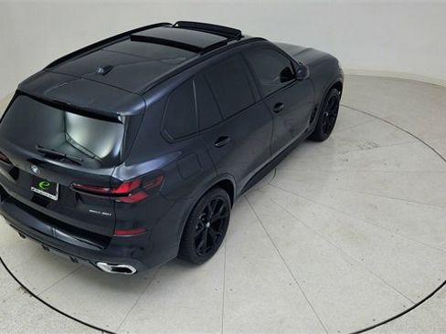 Used 2025 BMW X5 sDrive40i w/ M Sport Package image 88
