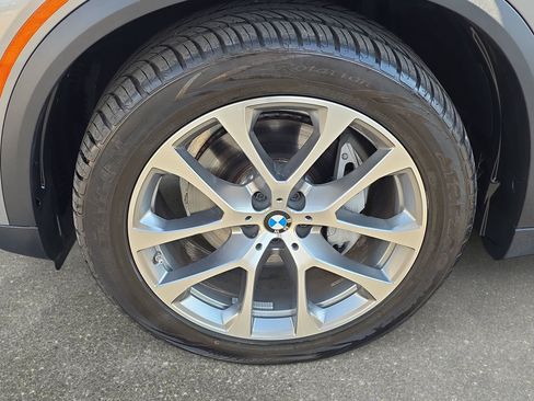 Used 2024 BMW X5 xDrive40i image 31
