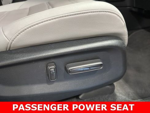 Used 2022 Honda CR-V EX-L image 13