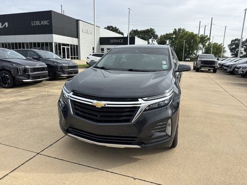 Used 2023 Chevrolet Equinox LT FWD image 5