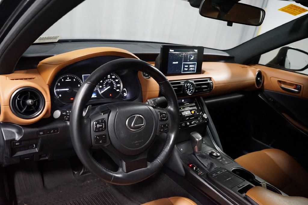 Used 2024 Lexus IS 350 F Sport RWD image 7