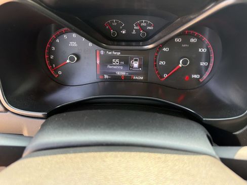 Used 2015 GMC Canyon SLT AWD/4WD image 18