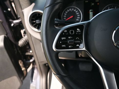 Used 2023 Mercedes-Benz Sprinter 2500 image 11