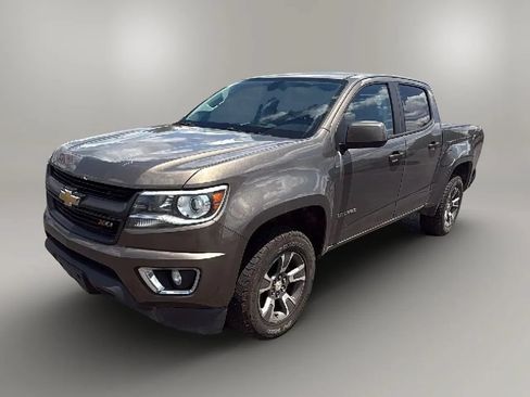 Used 2016 Chevrolet Colorado Z71 AWD/4WD image 1