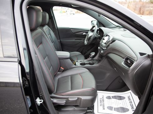 Certified 2022 Chevrolet Equinox RS w/ RS Leather Package image 27