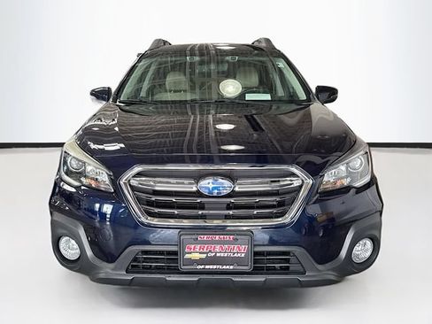 Used 2018 Subaru Outback 2.5i Premium AWD/4WD image 4