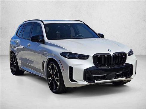 New 2026 BMW X5 M60i image 3