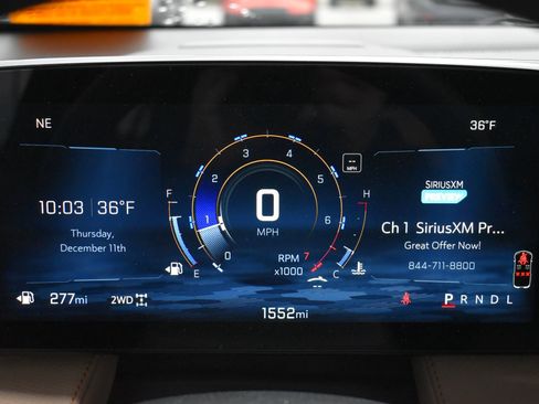 Used 2025 Chevrolet Equinox ACTIV w/ Safety and Technology Package image 30