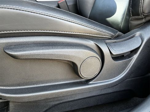 Used 2024 Kia Telluride LX image 24