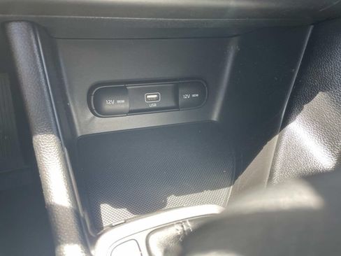 Used 2022 Kia Sportage LX AWD/4WD image 31