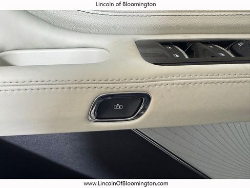 New 2026 Lincoln Aviator Black Label w/ Dynamic Handling Package image 40