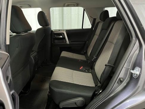 Certified 2022 Toyota 4Runner SR5 AWD/4WD image 10