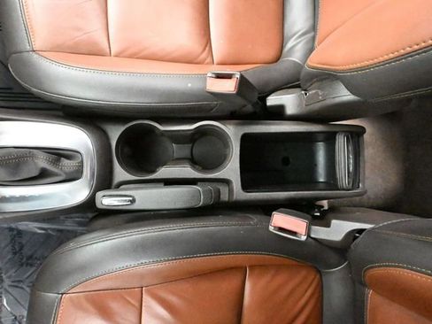 Used 2014 Buick Encore Premium image 32