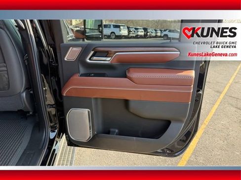 New 2026 GMC Sierra 2500 Denali Ultimate image 15