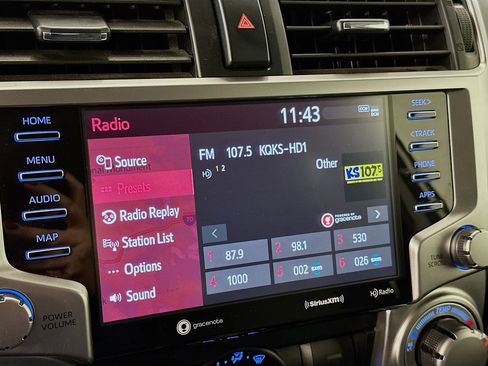 Used 2024 Toyota 4Runner SR5 Premium image 21