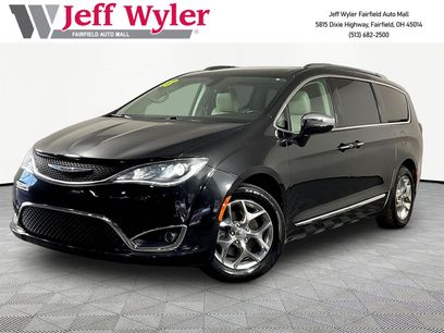 Used 2018 Chrysler Pacifica Limited