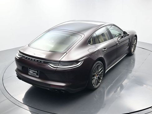 Used 2023 Porsche Panamera Platinum Edition image 42