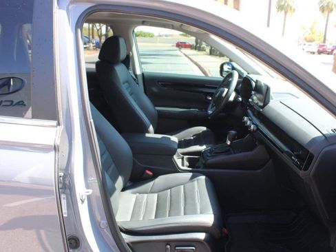 Used 2024 Honda CR-V EX-L image 17