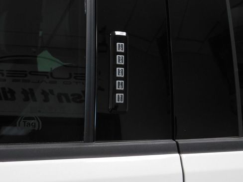 Used 2024 Ford F150 Lariat w/ Equipment Group 502A High AWD/4WD image 19
