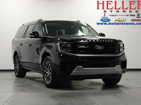 Used 2025 Ford Expedition Max Platinum AWD/4WD image 1