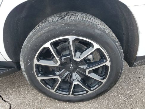 Used 2024 Chevrolet Tahoe RST w/ Luxury Package image 36