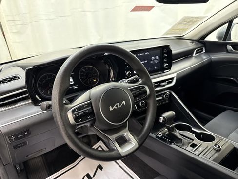 Used 2023 Kia K5 LXS image 25